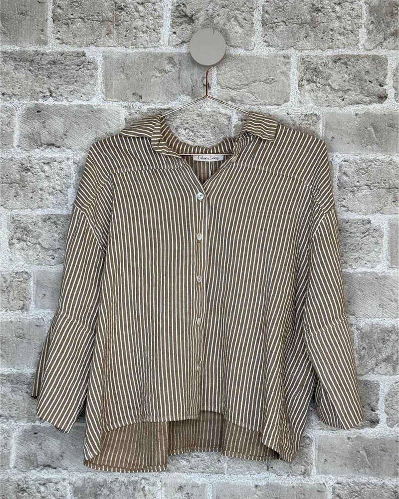 Cabana Living Facon C 0045 ST Latte Stripe Hørskjorte 〖 PRE-ORDRE〗KOMMER MARTS/APRIL